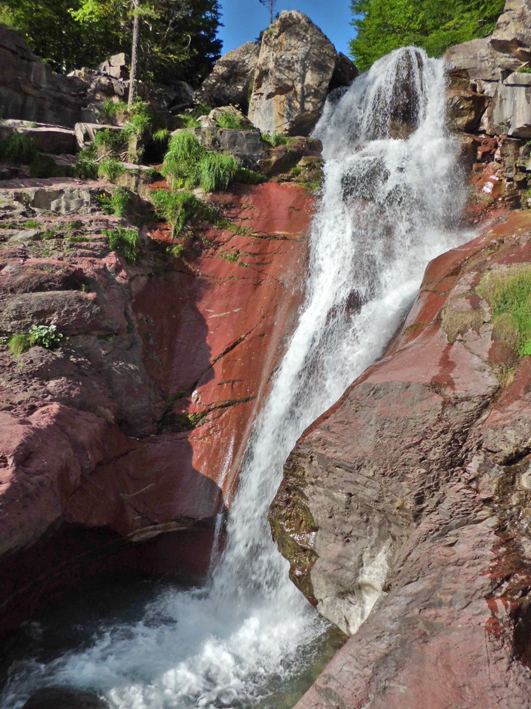 Cascada de la Larri