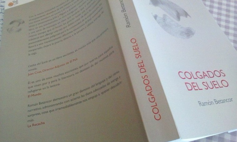 'Colgados del suelo' - Ramón Betancor