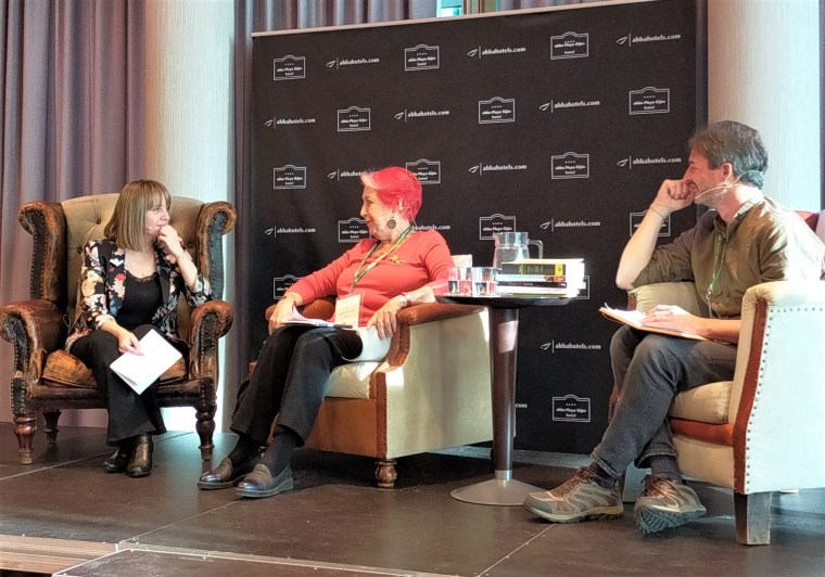 Mesa redonda sobre periodismo literario con Rosa Maria Calaf en el V Congreso de Escritores.